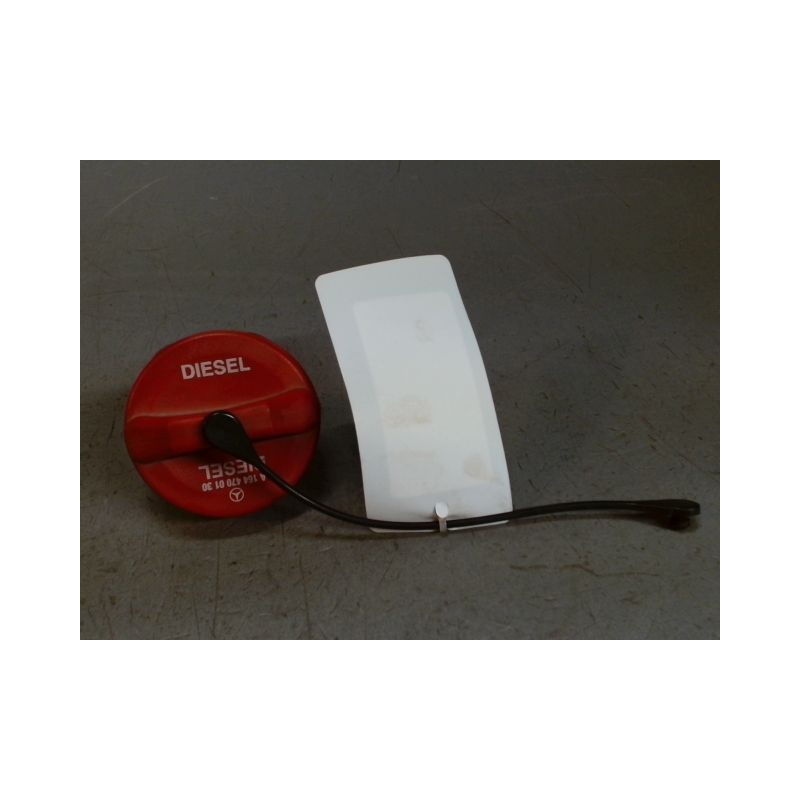 BOUCHON RESERVOIR A CARBURANT MERCEDES CLASSE M 2005-