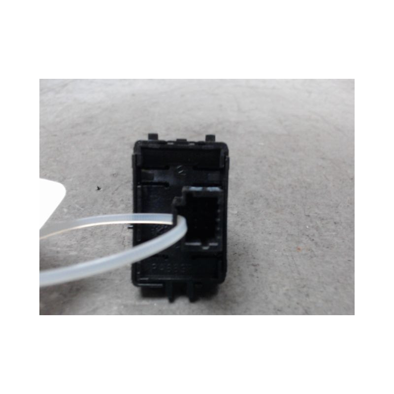 COMMANDE LEVE-GLACE PORTE ARD RENAULT ESPACE