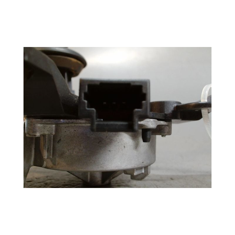 MECANISME ESSUIE-GLACE ARRIERE DACIA SANDERO