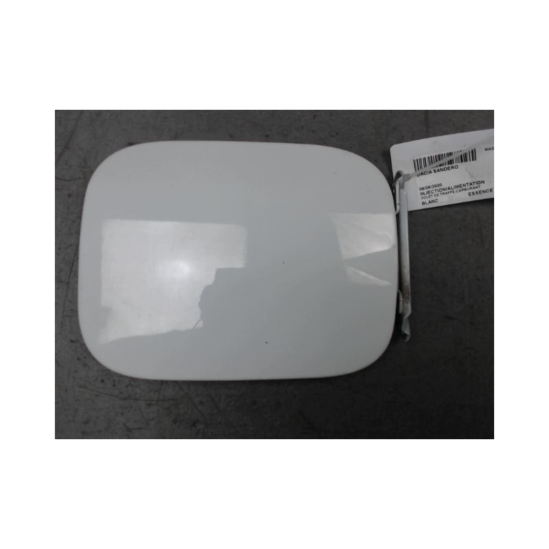 VOLET DE TRAPPE CARBURANT DACIA SANDERO