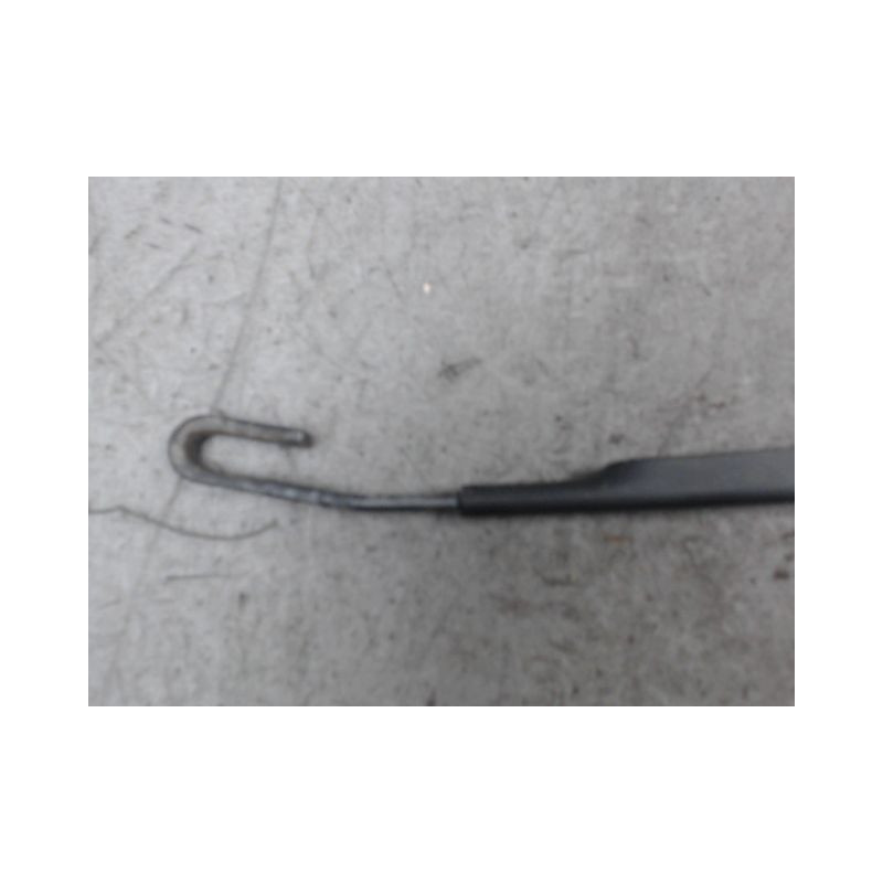 BRAS ESSUIE-GLACE ARRIERE AUDI A3 2000-2003