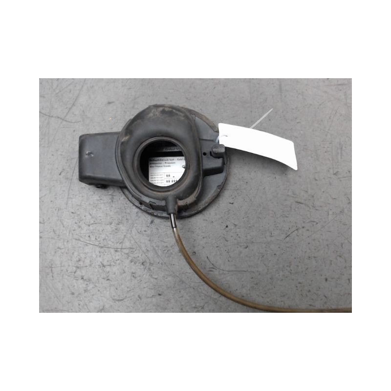 VOLET DE TRAPPE CARBURANT VOLKSWAGEN POLO 02-05