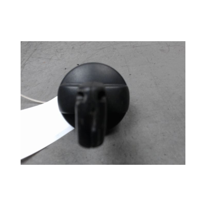 BOUCHON RESERVOIR A CARBURANT CITROEN C3 2009-