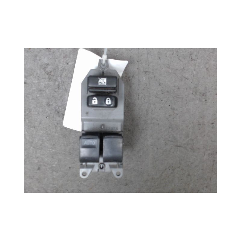 COMMANDE LEVE-GLACE PORTE AVG TOYOTA YARIS II 2010-