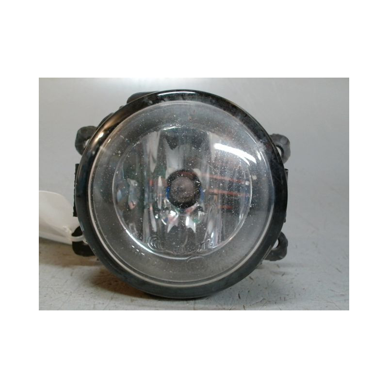 PHARE ANTIBROUILLARD AVANT DROIT FORD FIESTA