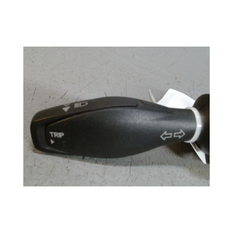 COMMANDE CLIGNOTANT FORD FIESTA