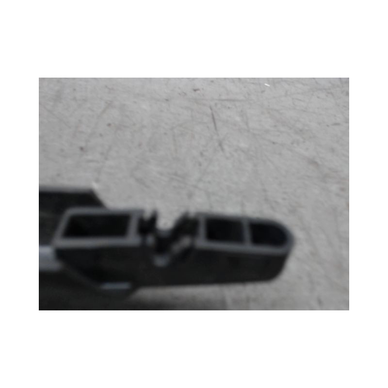 BRAS ESSUIE-GLACE ARRIERE RENAULT CLIO II CAMPUS 06-