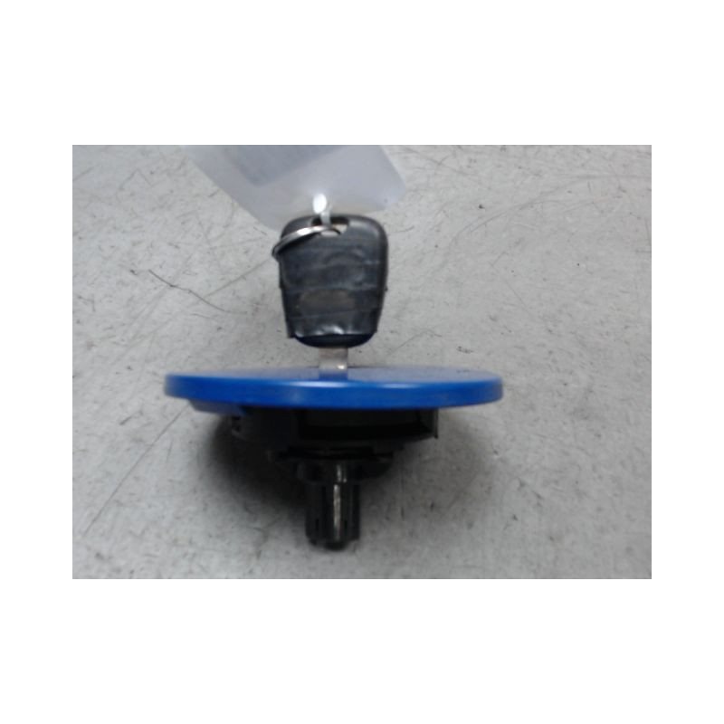 BOUCHON RESERVOIR A CARBURANT PEUGEOT 206 3P