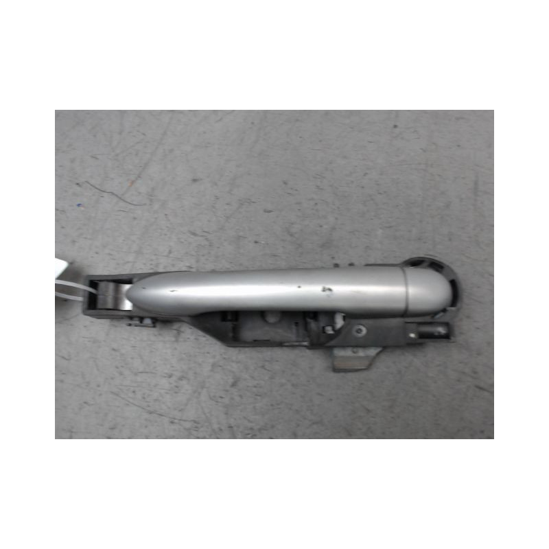 POIGNEE EXTERIEURE PORTE ARRIERE GAUCHE RENAULT CLIO III 2005-