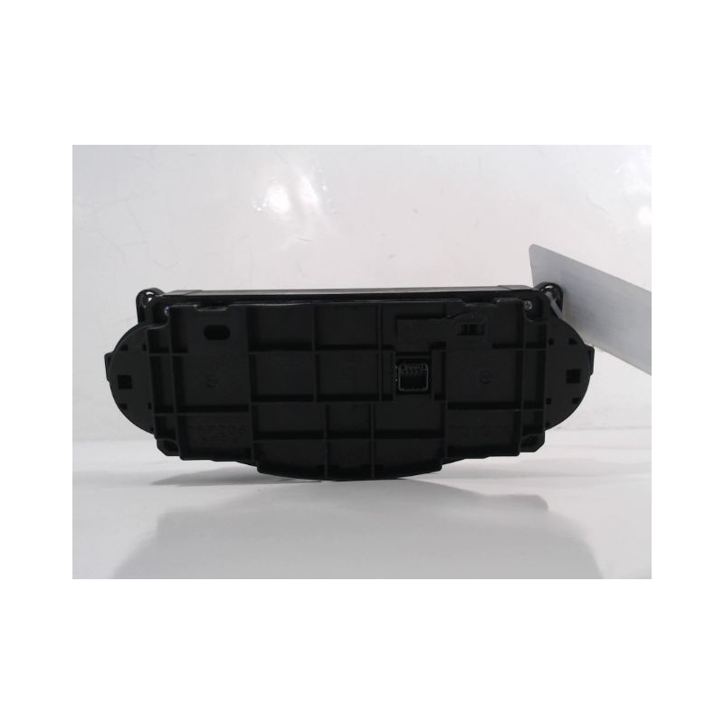 COMMANDE DE CHAUFFAGE TOYOTA YARIS II 2010-