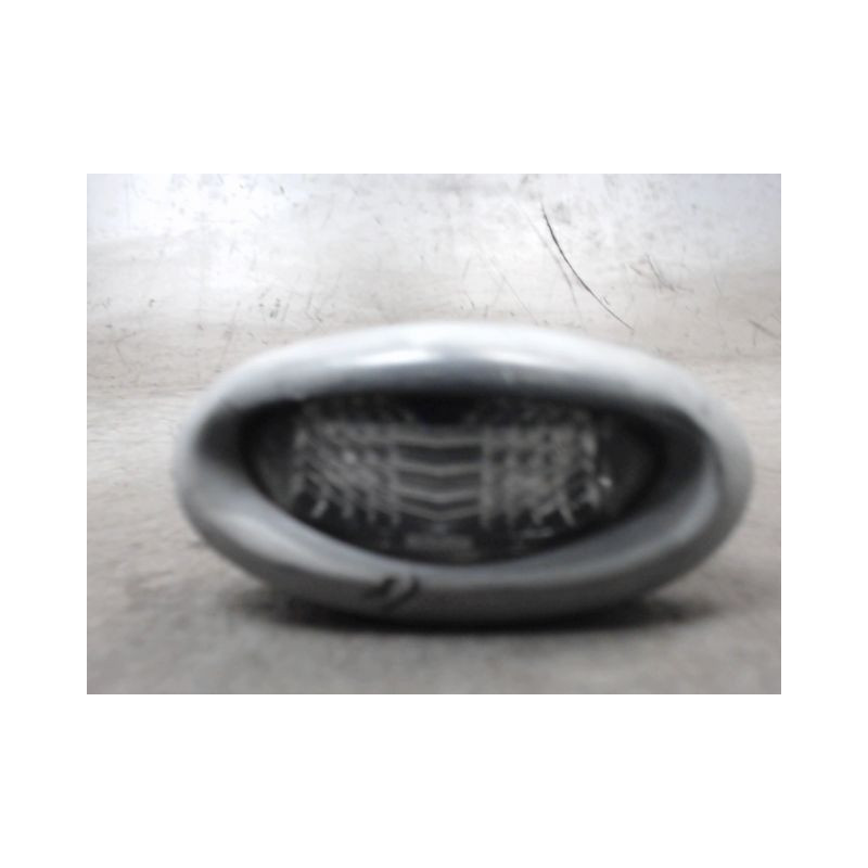 ECLAIREUR PLAQUE DE POLICE RENAULT TWINGO 93-98