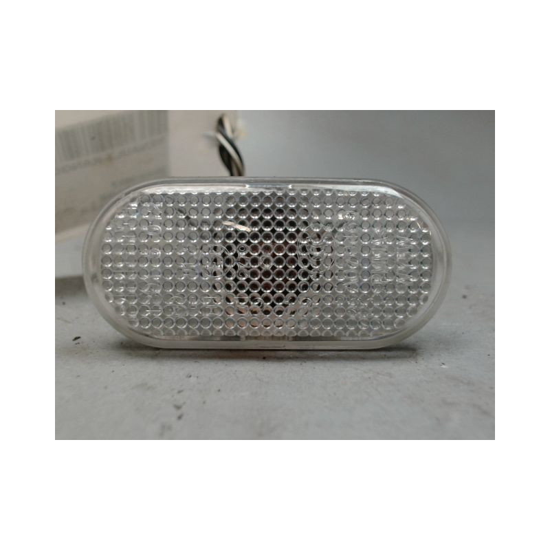 REPETITEUR AILE DROIT RENAULT KANGOO