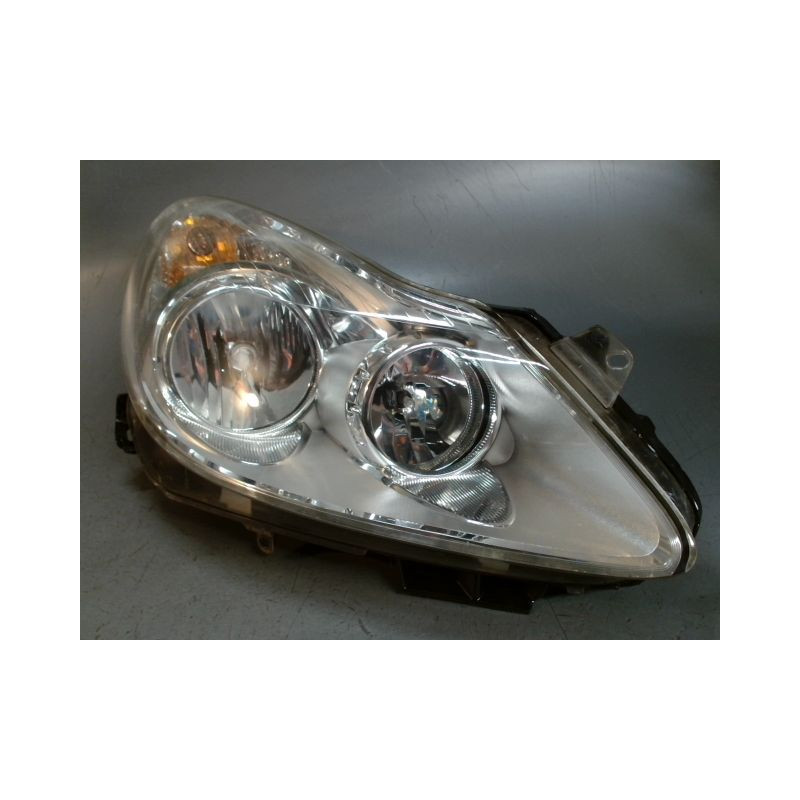 PHARE DROIT OPEL CORSA 06-09