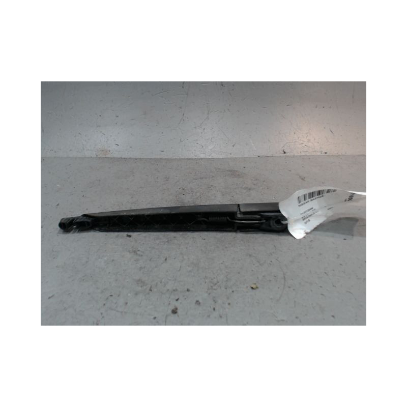 BRAS ESSUIE-GLACE ARRIERE NISSAN QASHQAI