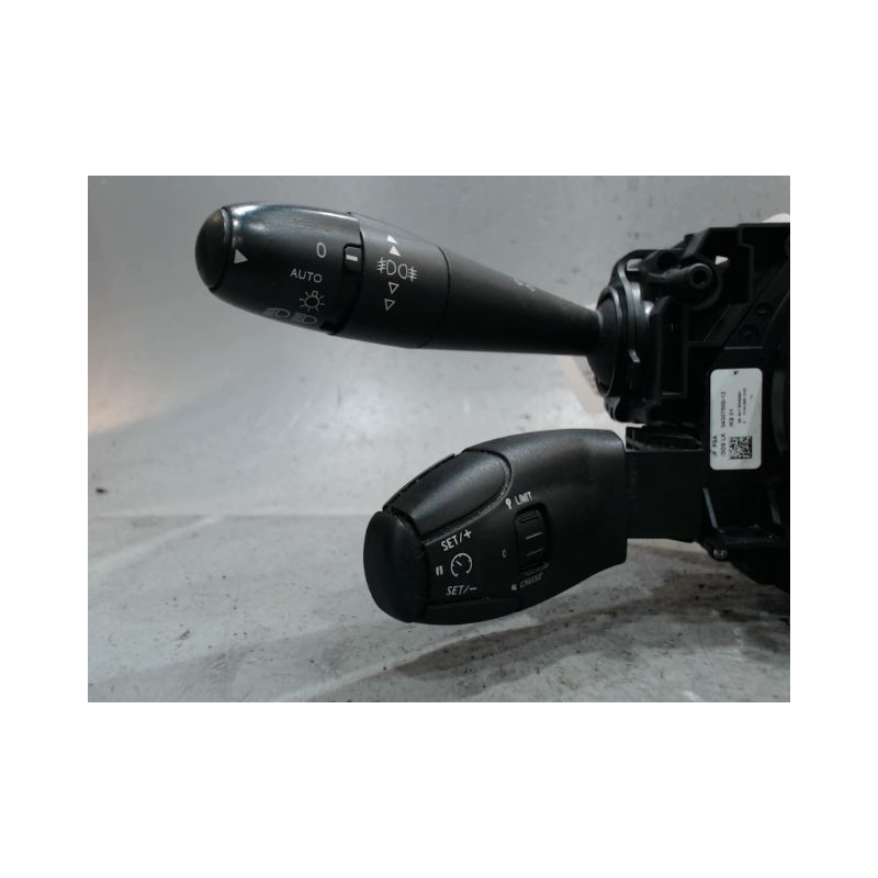BLOC COMMODOS PEUGEOT 3008