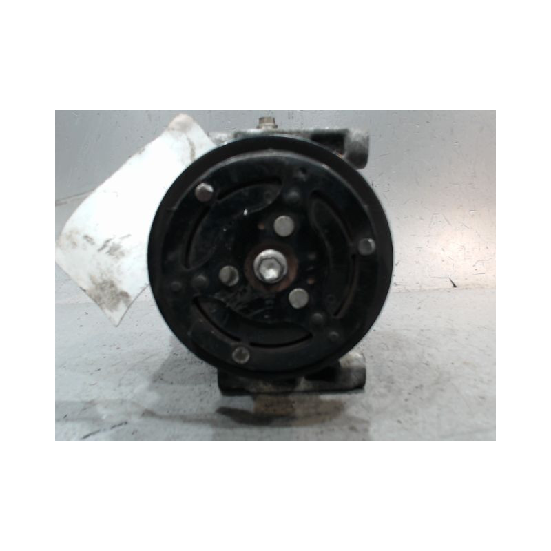 COMPRESSEUR AIR CONDITIONNE FORD KA