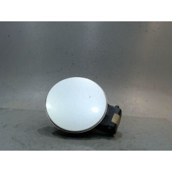 VOLET DE TRAPPE CARBURANT