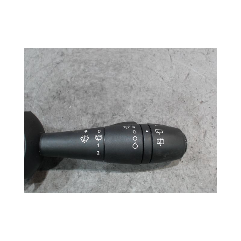 COMMANDE ESSUIE GLACE RENAULT CLIO