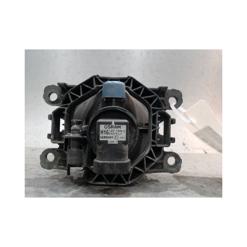PHARE ANTIBROUILLARD AVANT DROIT RENAULT CLIO