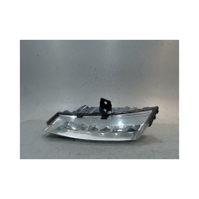 FEUX POSITION GAUCHE RENAULT MEGANE