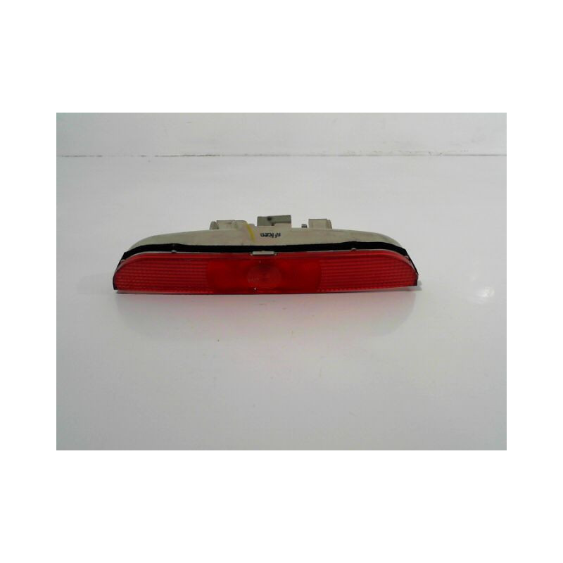 FEUX STOP SUPPLEMENTAIRE MAZDA MAZDA 3  5P