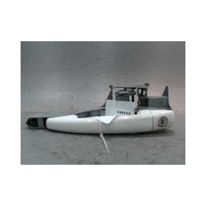 POIGNEE EXTERIEURE PORTE AVANT GAUCHE PEUGEOT 207