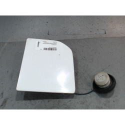 VOLET DE TRAPPE CARBURANT