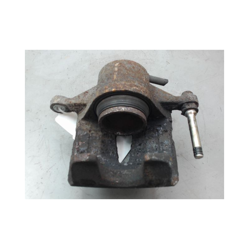 ETRIER DE FREIN AVANT GAUCHE KIA CEED