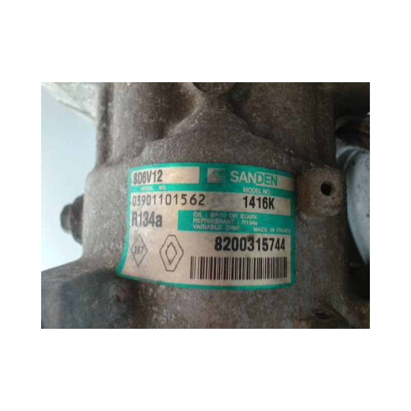 COMPRESSEUR AIR CONDITIONNE RENAULT CLIO II Phase 2 2001-2006