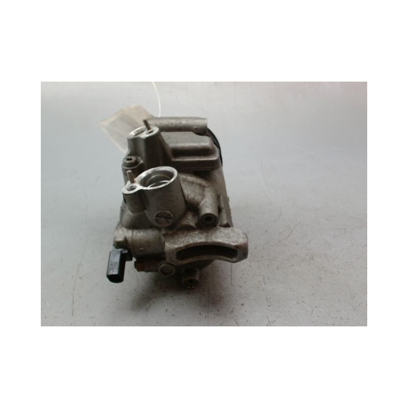 COMPRESSEUR AIR CONDITIONNE VOLKSWAGEN GOLF V (1K) 2003-2008