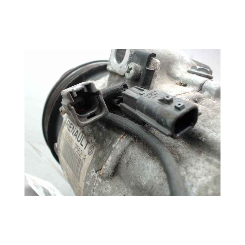 COMPRESSEUR AIR CONDITIONNE RENAULT CLIO IV Phase 1 2012-...