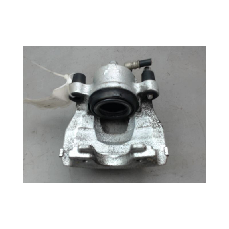 ETRIER DE FREIN AVANT DROIT TOYOTA YARIS 2005-