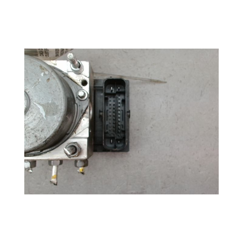 UNITE HYDRAULIQUE ABS DACIA DUSTER BREAK Phase 1 2010-2013
