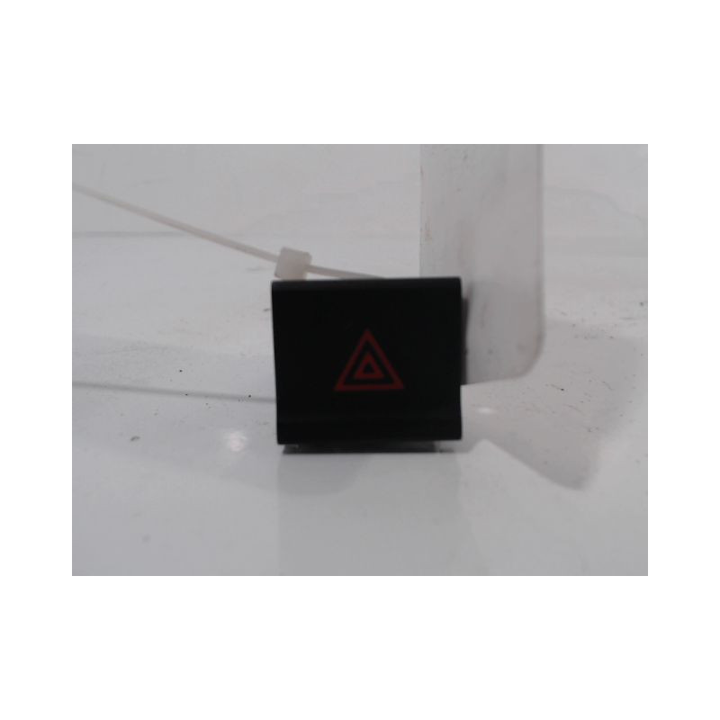 BOUTON DE WARNING VOLKSWAGEN POLO 2009-