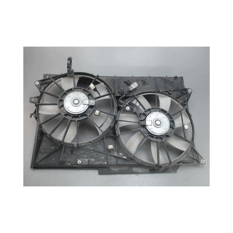 MOTEUR VENTILATEUR RADIATEUR TOYOTA RAV4