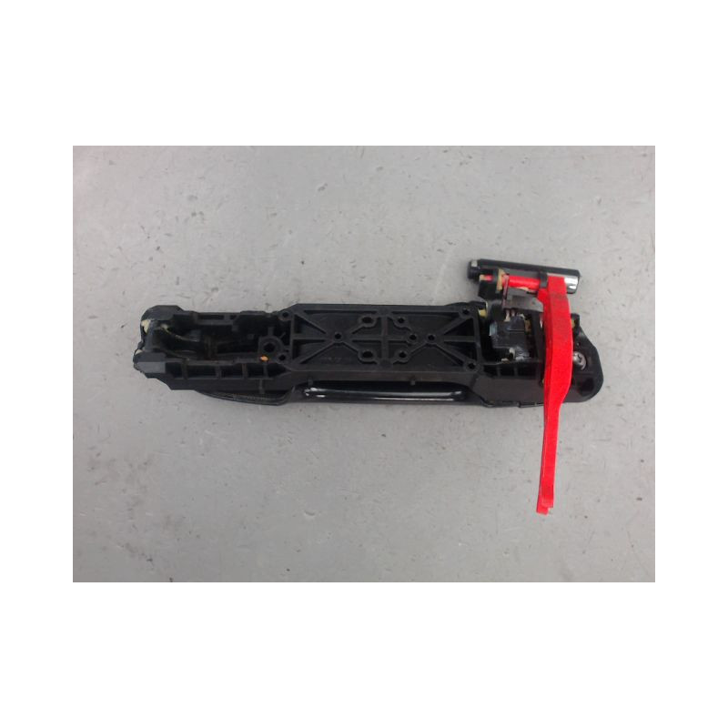 POIGNEE EXTERIEURE PORTE ARRIERE DROIT TOYOTA YARIS