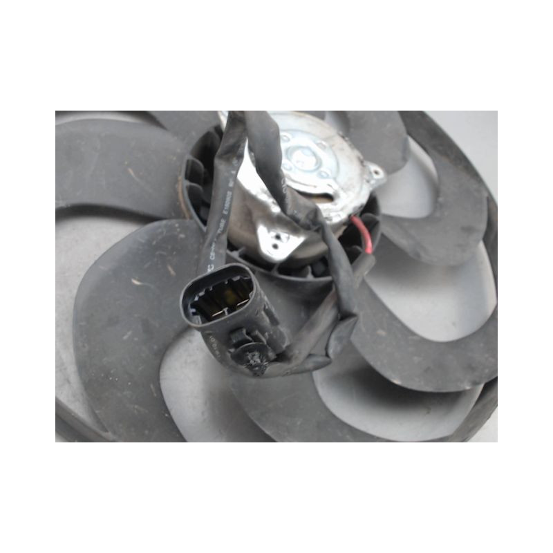 MOTEUR VENTILATEUR RADIATEUR CITROEN C4