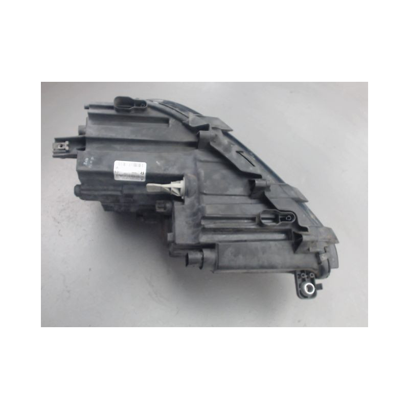 PHARE DROIT VOLKSWAGEN TOURAN