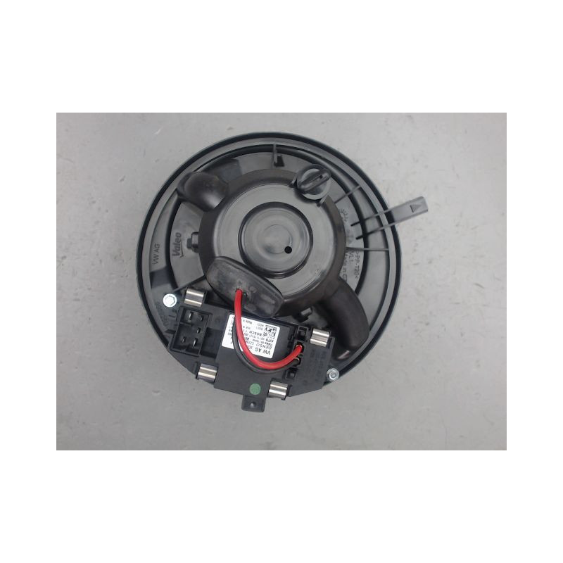 MOTEUR VENTILATEUR CHAUFFAGE VOLKSWAGEN TOURAN