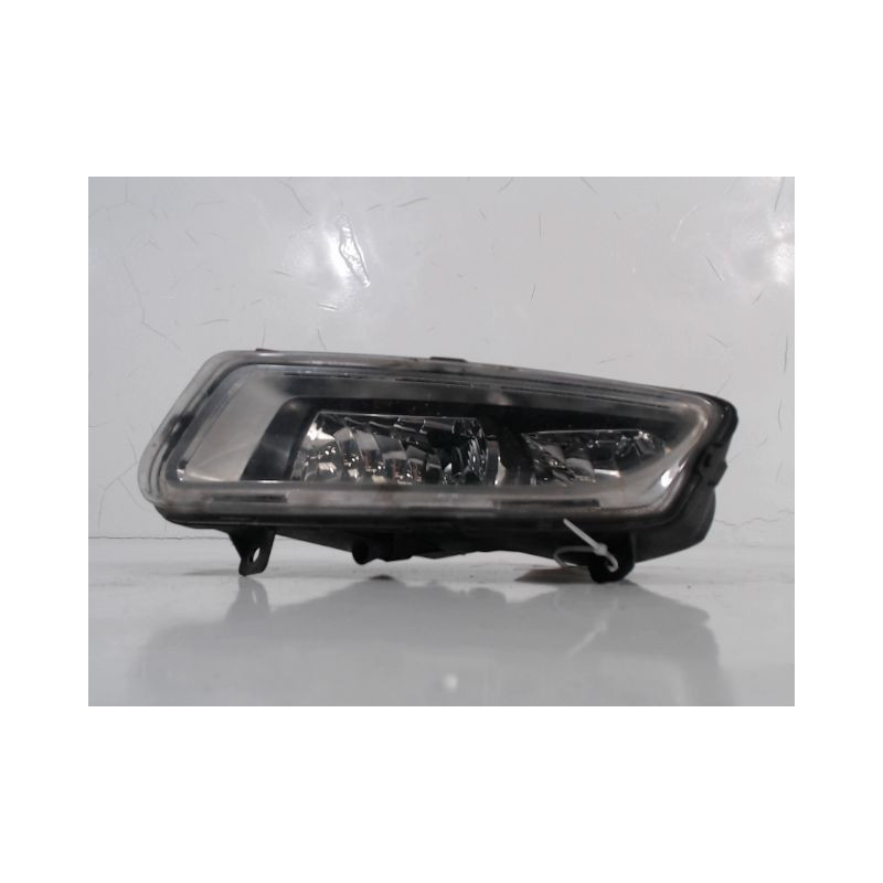PHARE ANTIBROUILLARD AVANT GAUCHE VOLKSWAGEN POLO 2009-