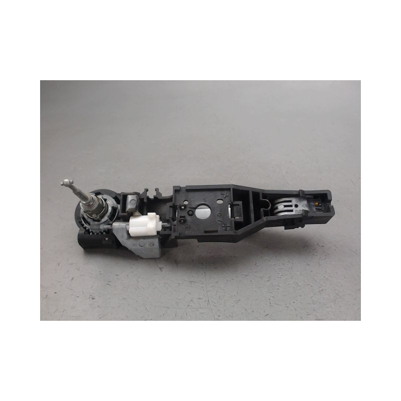 POIGNEE EXTERIEURE PORTE AVANT GAUCHE RENAULT CLIO