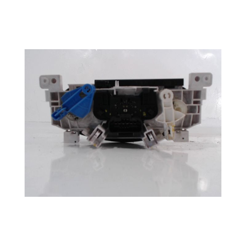 COMMANDE DE CHAUFFAGE DACIA SANDERO 2008-