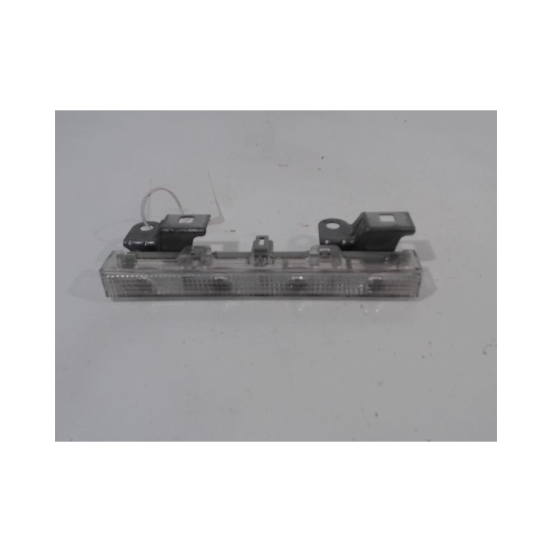 FEUX STOP SUPPLEMENTAIRE TOYOTA AURIS 2007-