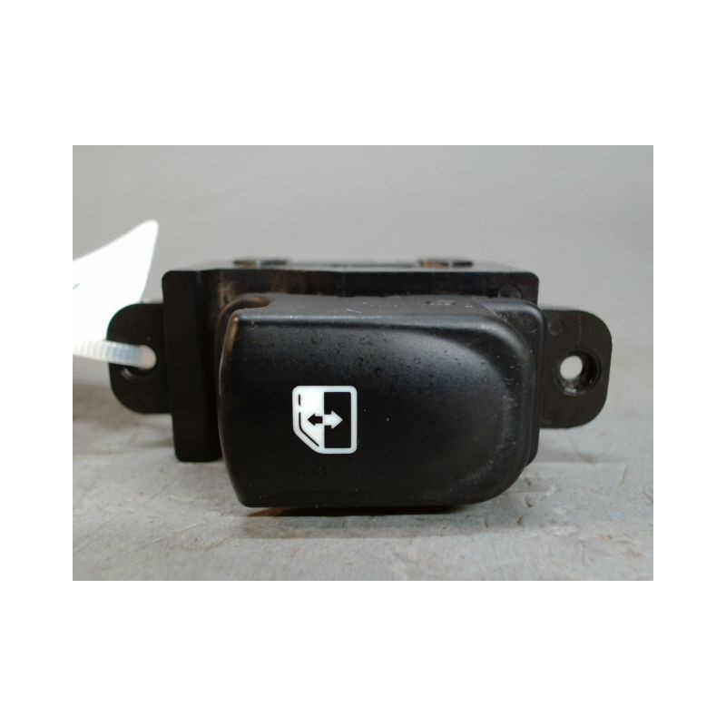 COMMANDE LEVE-GLACE PORTE AVD HYUNDAI I20
