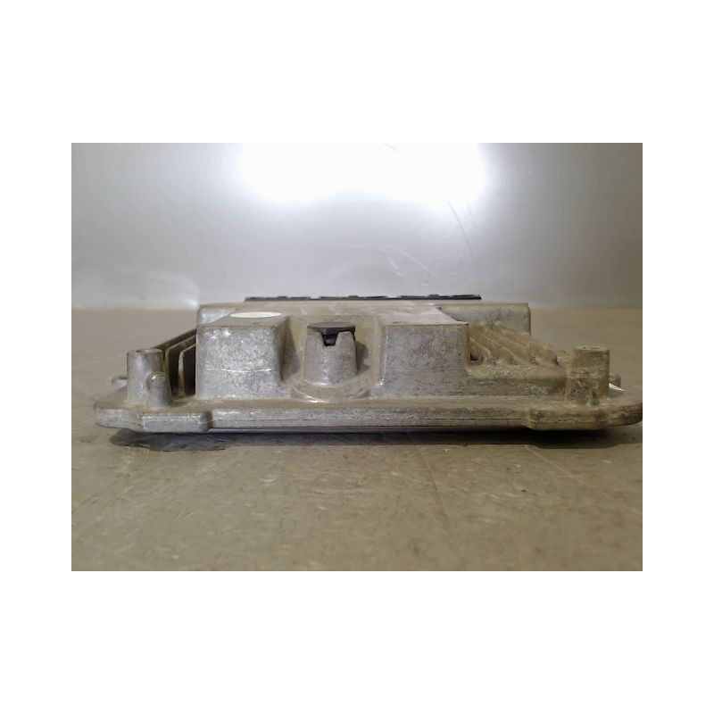 CALCULATEUR MOTEUR RENAULT SCENIC II PH2 2006-