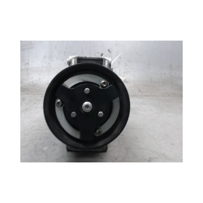 COMPRESSEUR AIR CONDITIONNE VOLKSWAGEN POLO 2009-
