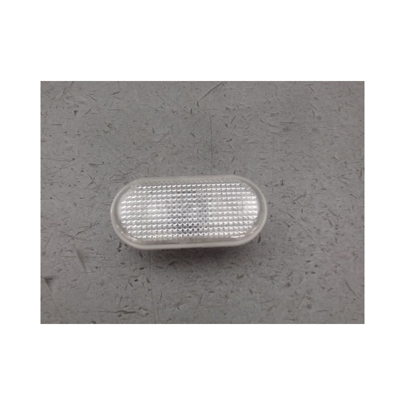 REPETITEUR AILE DROIT RENAULT TWINGO