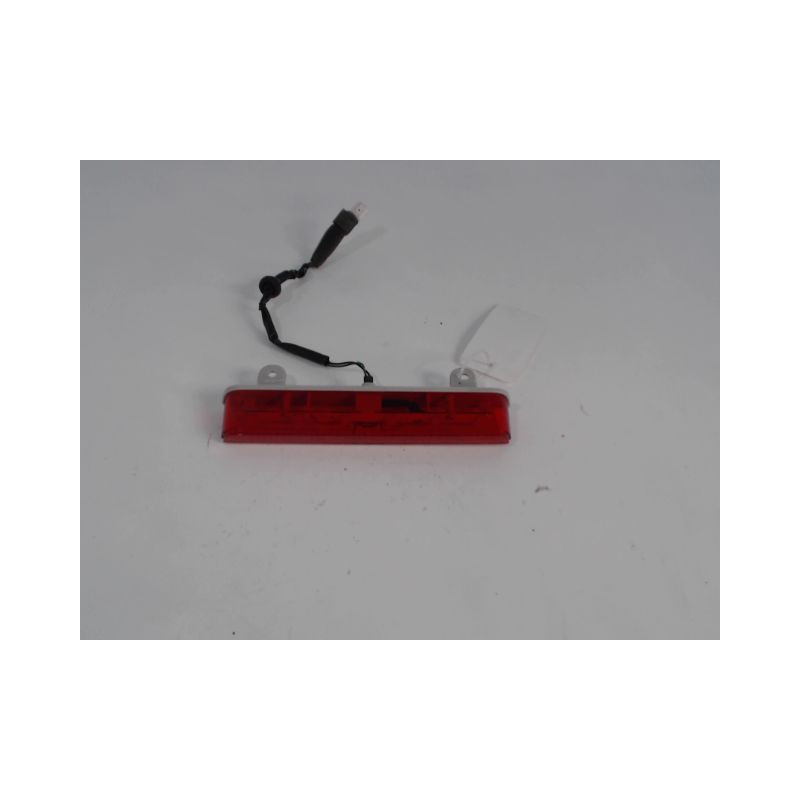 FEUX STOP SUPPLEMENTAIRE NISSAN MICRA 2009-