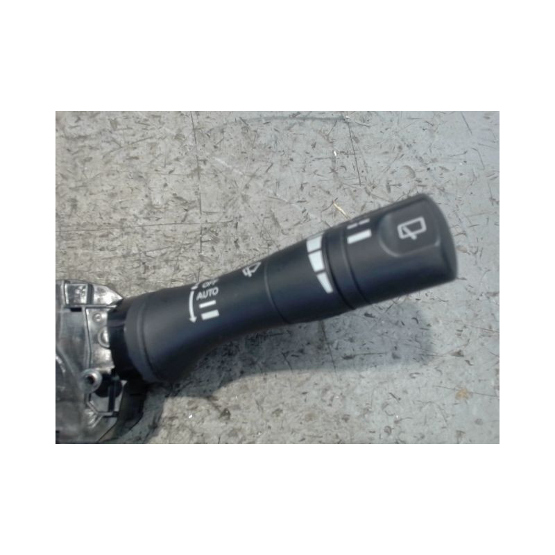 BLOC COMMODOS NISSAN MICRA 2009-