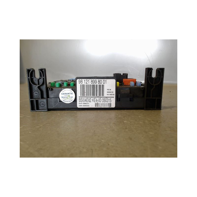 BOITIER GESTION HABITACLE PEUGEOT 5008